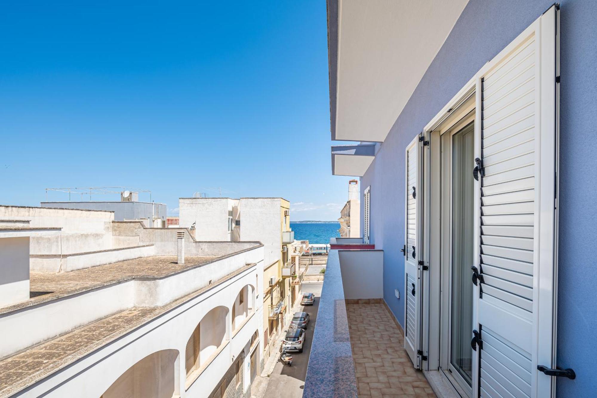 Bed and Breakfast Dei Del Mare Extra Luxury Gallipoli Exterior foto
